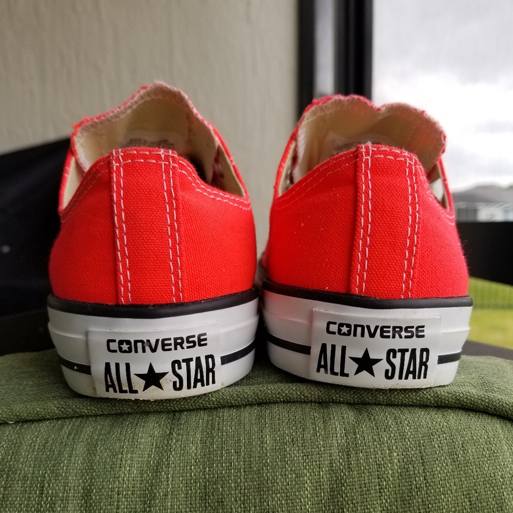 Coral Converse - Picture 6 of 8